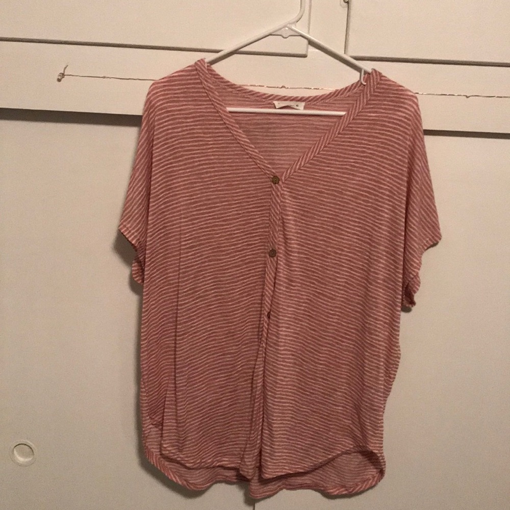 Tripped short-sleeve button down